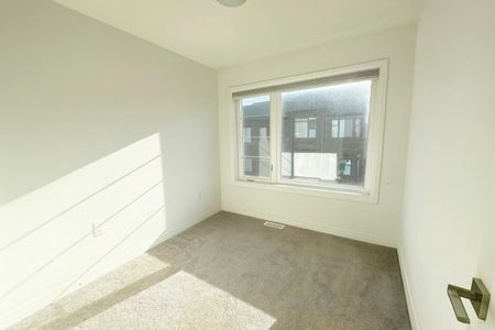 For Lease - 575 Woodward Avenue Unit# 63, Hamilton, Ontario - Photo 4