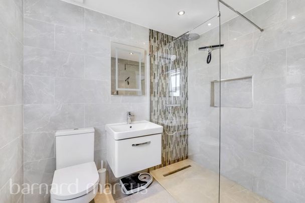 Taylor Road, WALLINGTON - Photo 1