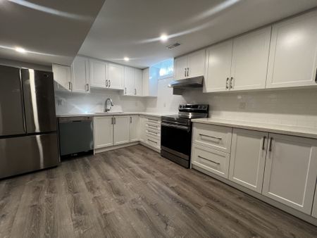 For Lease - 181 Johnson Street Unit# LOWER, Barrie, Ontario - Photo 3