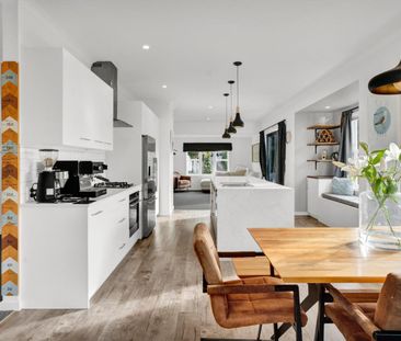 Stylish central city lifestyle - Photo 6