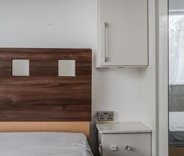 2 bedroom maisonette to rent - Photo 4