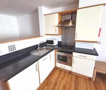 Studio to rent - Photo 3