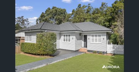 Charming 3-Bedroom home in Tarragindi - A Perfect Blend of Comfort and Convenience! - Photo 5