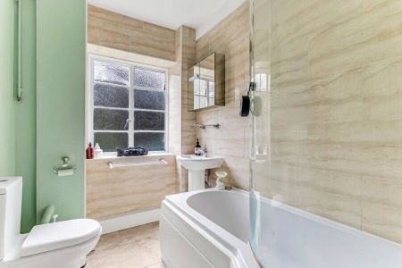 2 Bedroom Flat To Let - Photo 2