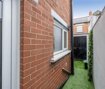 8 Heatherbell Street, Belfast, BT5 4SP - Photo 5