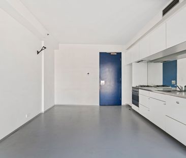 Open plan layout w/ natural light throughout - Photo 4