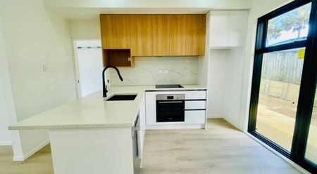 CONIFER GROVE, 4 BEDROOMS - Photo 3