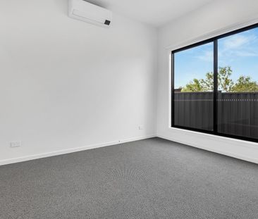 5 Rubicon Street, Reservoir VIC 3073 - Photo 6
