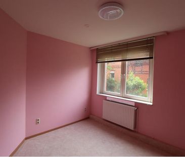 Individuelle Wohnung in historischem Gebäude - Photo 1