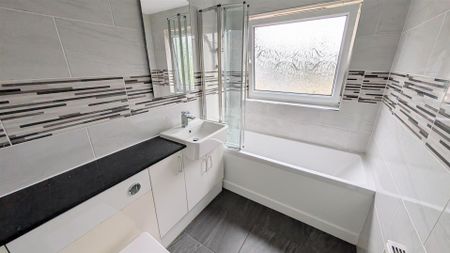 Chesterwood Drive, Broomhill, Sheffield - Photo 3