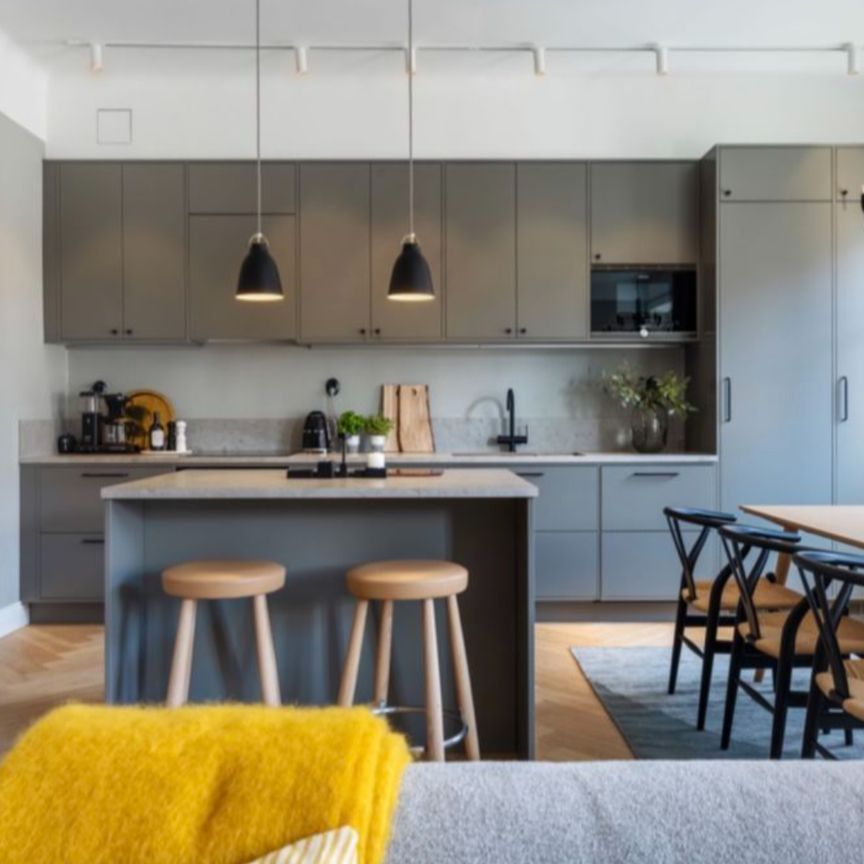 Exklusiv nyrenoverad lägenhet på bästa adress i Vasastan! - Foto 1