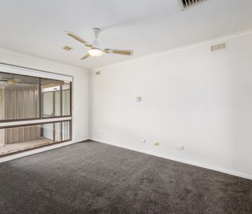 93 Numurkah Road, SHEPPARTON VIC 3630 - Photo 2