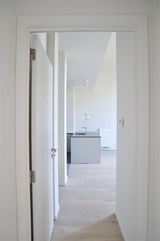 Appartement - à louer - Photo 3