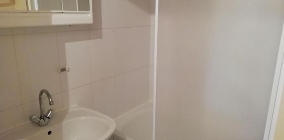 Location Appartement 1 pièce 19m² JOUE LES TOURS 37300 - Photo 2