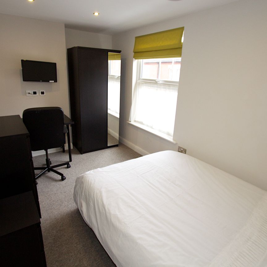 94 Paget Street - Photo 1