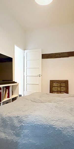 Bel appartement de 2 pièces et rénové au centre ville de Lausanne - Photo 1