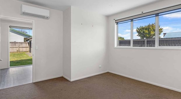 Move into Marlow - Photo 1