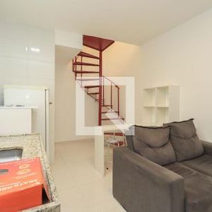 Casa de condomínio para alugar com 35m², 1 quarto e sem vaga - Foto 3