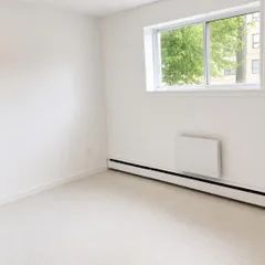 1 room apartment of 69m² in Sherbrooke - Photo 2