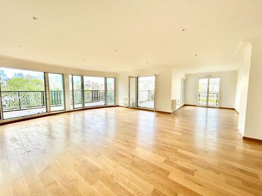 Appartement Neuilly Sur Seine 5 pièces Ile de la grande Jatte 220 m2 - Photo 1