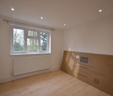 Abbey Close, , Pinner, HA5 2AW - Photo 5