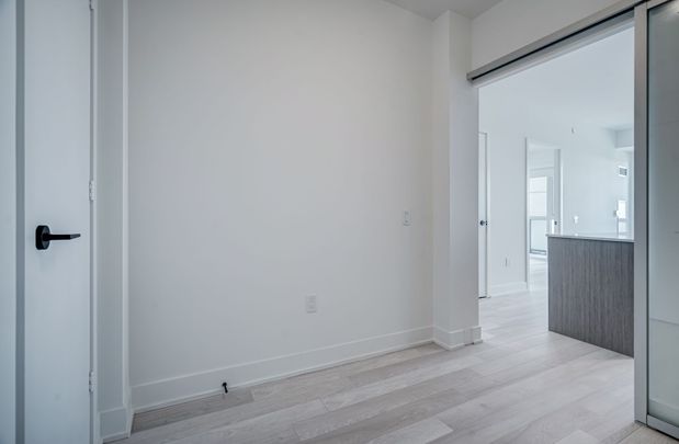 For Lease - 50 George Butchart Drive Unit# 502, Toronto, Ontario - Photo 1