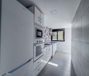 Alicante, Valencian Community 03195 - Photo 4