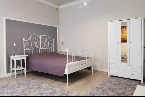 Garsoniera lux Centru Istoric 395 Euro - Fotografie 1