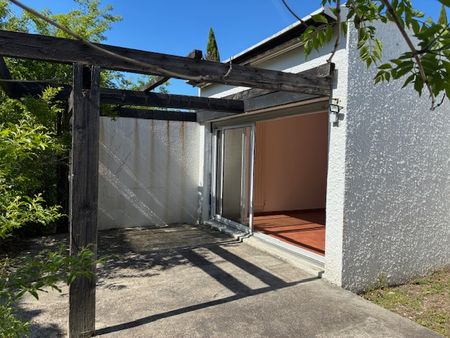 Location Maison 4 pièces 78m² - Photo 2