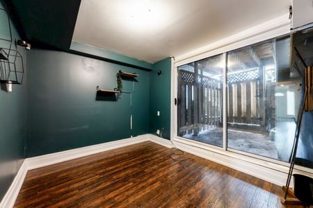 For Lease - 364 Dundas Street Unit# 4, Toronto, Ontario - Photo 4