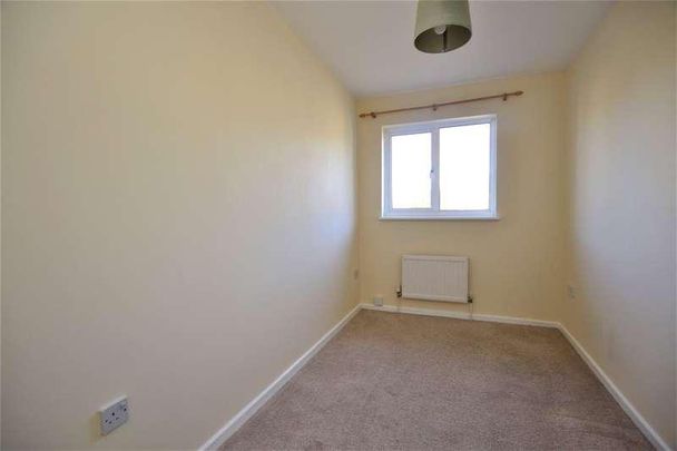 Dovehouse Close, Eynsham, Witney, Oxfordshire, OX29 - Photo 1