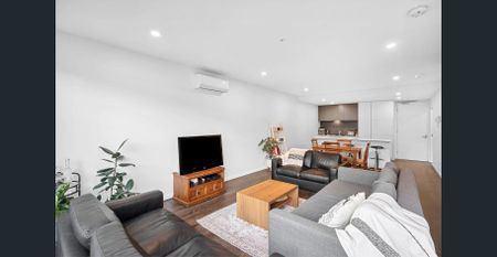 Exceptional Apartment in sought-after Geelong - Photo 3