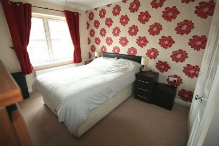 2 bedroom property to rent - Photo 3