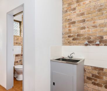 5/6 Memorial Drive, The Hill NSW 2300 - Townhouse For Rent | Domain - Photo 6