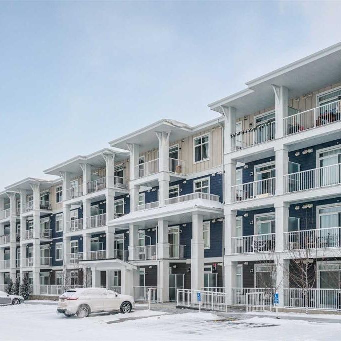 224-400 Auburn Meadows Common Se - Photo 1