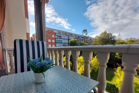 Apartamento 2 dormitorios con piscina al lado del mar - Photo 5