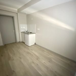 Location appartement 1 pièce, 15.20m², Albi - Photo 2