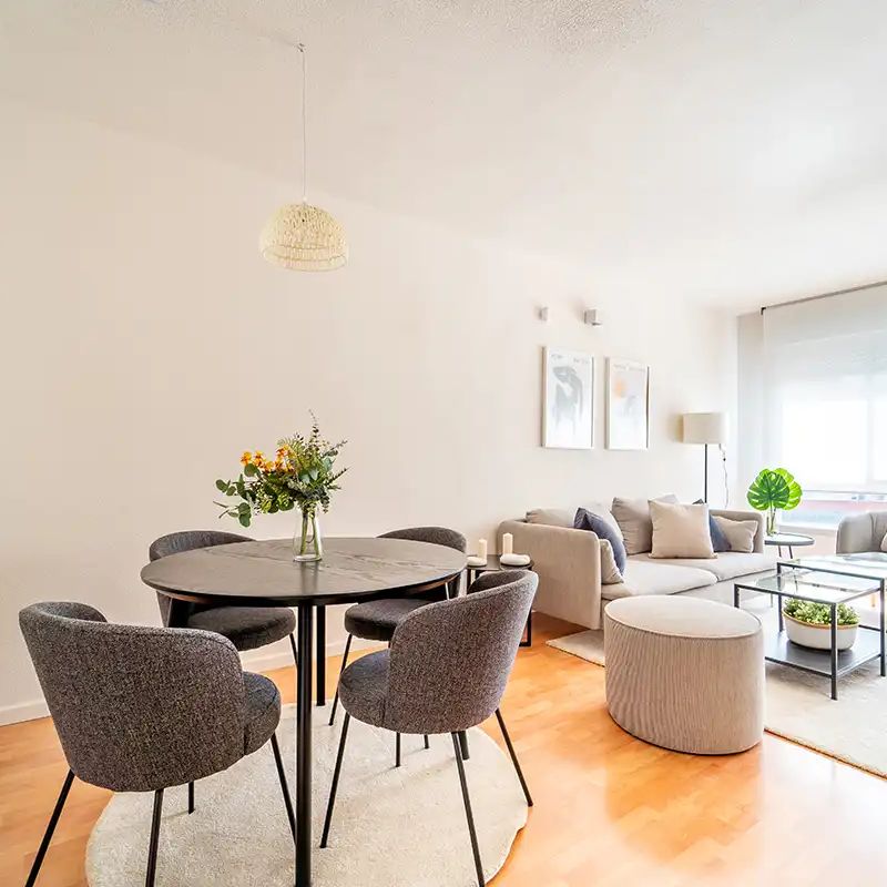 Piso de alquiler en Calle del Pintor Ignacio de Zuloaga, 4, Sanchinarro - Foto 1