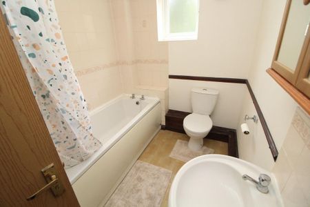 1 bedroom terraced house to rent - Photo 5