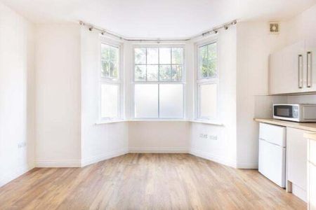 Regent Street, Rugby, CV21 - Photo 3