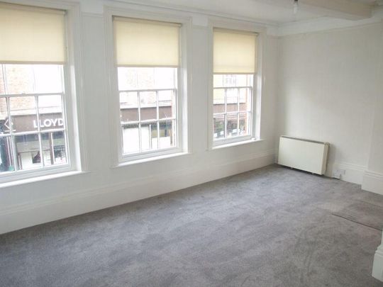 2 bedroom apartment to rent - Photo 1