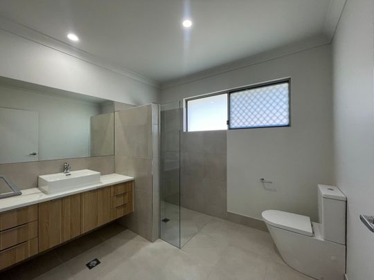 Modern Home in Tolga's Panorama Views Estate - Photo 1