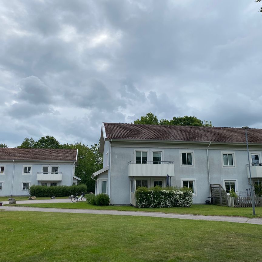 Pluringvägen, Falkenberg - Photo 2