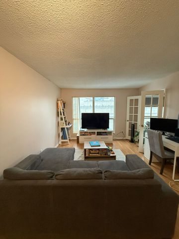 For Lease - 7 Carlton Street Unit# 1707, Toronto, Ontario - Photo 3