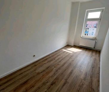 Helle 4-Zimmer-Wohnung mit Balkon in Leipzig-Schönefeld - 72 m² - Foto 1