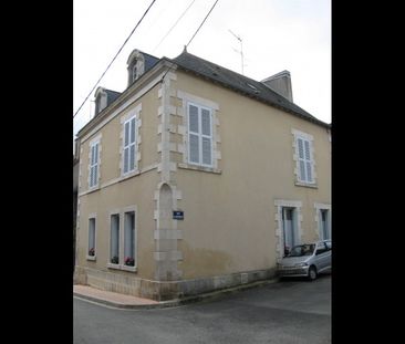 Location Appartement 2 pièces 57 m² Bélâbre - Photo 1