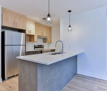PROMO - SAINT-CHARLES - APPARTEMENT 4½ À LOUER POUR JUILLET - Photo 1