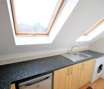 Blenheim Crescent, South Croydon, CR2 - Photo 6