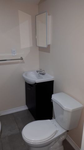 For Lease - 9 Treasure Drive, Brampton, Ontario - Photo 5