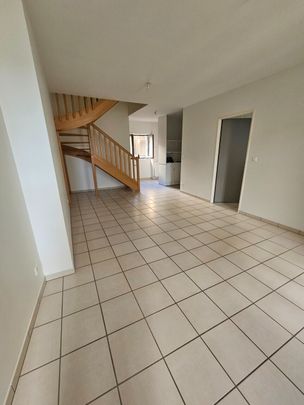 Location Appartement 4 pièces 7m² ROMANS SUR ISERE 26100 - Photo 1